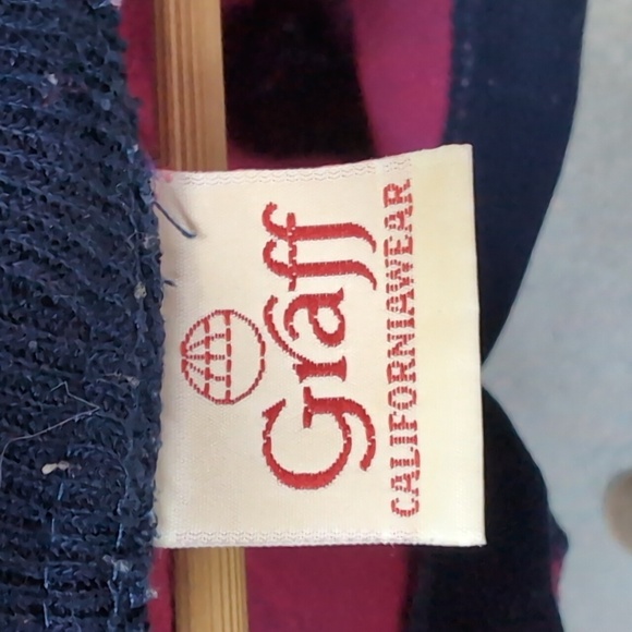 Geometric Patterned Cardigan - Picture 2 of 4